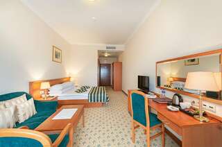 Гостиница Гранд отель Валентина Анапа Стандарт с двухместной кроватью-2