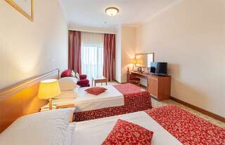 Гостиница Гранд отель Валентина Анапа Стандарт (вид на море) с раздельными кроватями-1