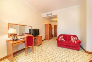 Гостиница Гранд отель Валентина Анапа Стандарт с двухместной кроватью-3