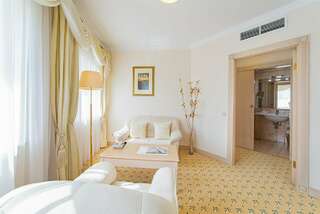 Гостиница Гранд отель Валентина Анапа Стандарт с двухместной кроватью-3